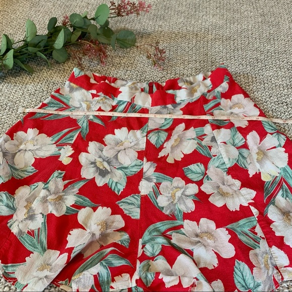 New Look Pinkish Red Shorts with Floral Print - Picture 8 of 9